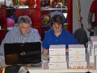 093  Fleißige Bienchen...Paul Schmuck und Eva-Maria Brenner